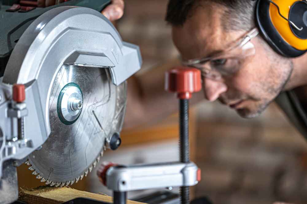 Best Miter Saw Under $500