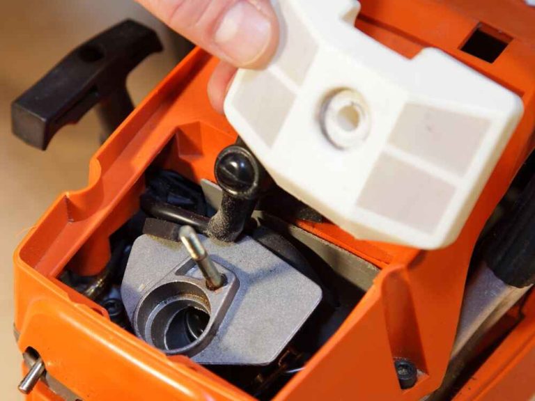 How to Clean a Stihl Chainsaw Air Filter