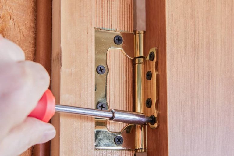 How to Cut a Hinge Mortise by Hand