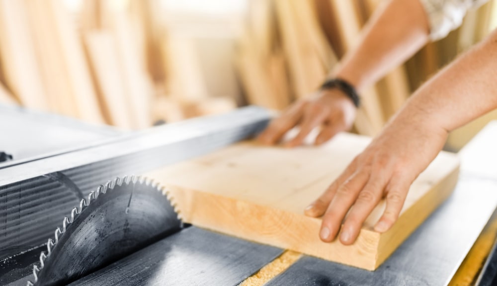 How Does a Table Saw Work